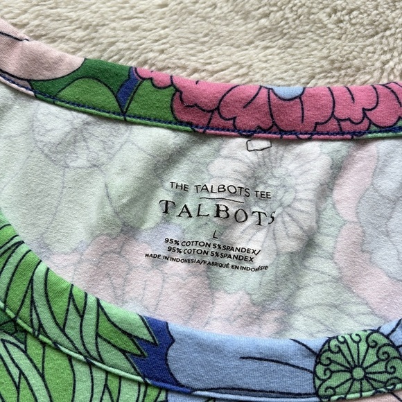 Talbots Floral Cotton Top – Size L | 95% Cotton | Vibrant Blooms | - Picture 5 of 7